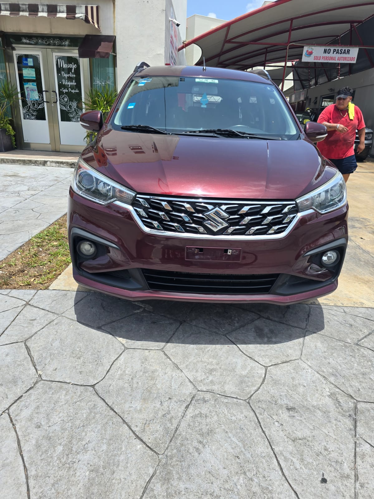 SUV