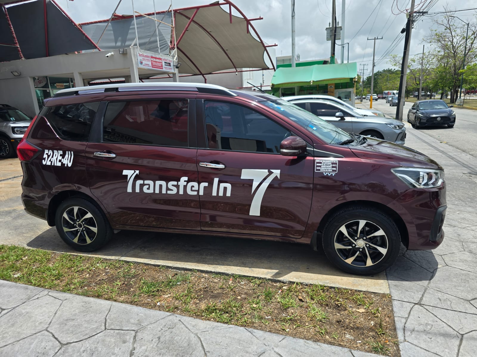 SUV